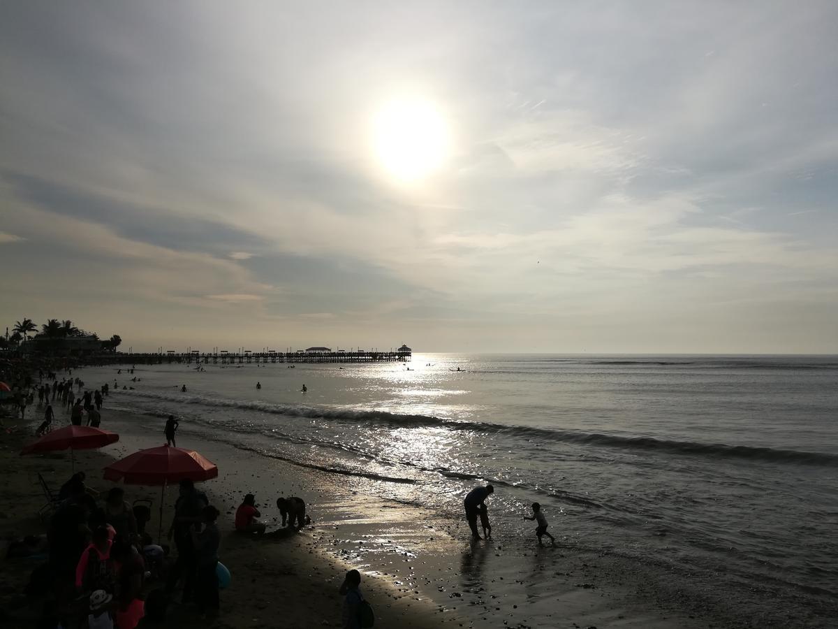 Hostal Naylamp Huanchaco Extérieur photo
